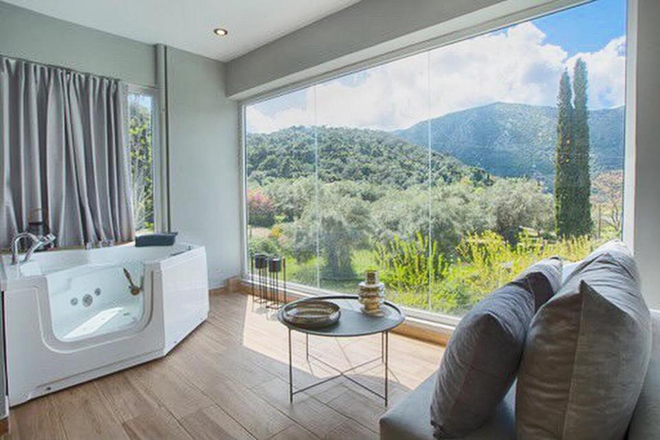 Boat Villa Yénion Екстериор снимка